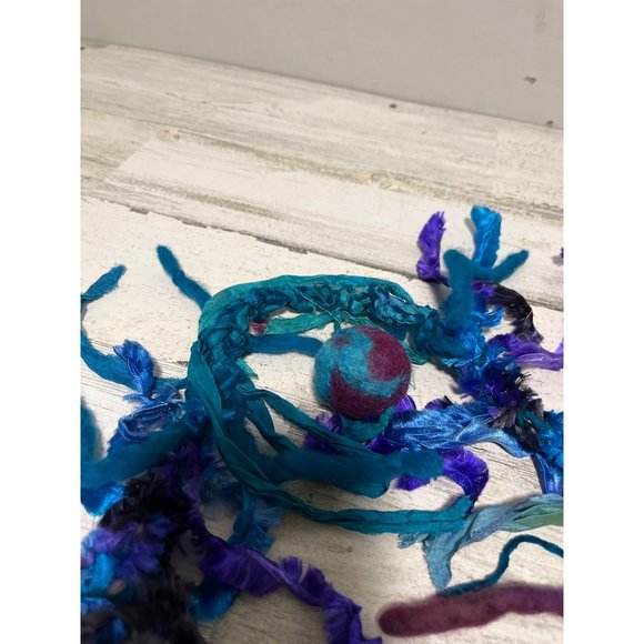 ARTE hand-made scarf NWT - Picture 5 of 6